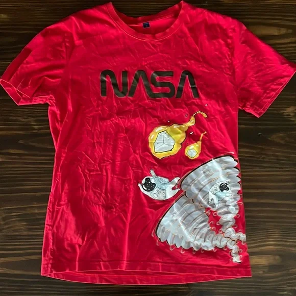 Men’s Small NASA T-Shirt